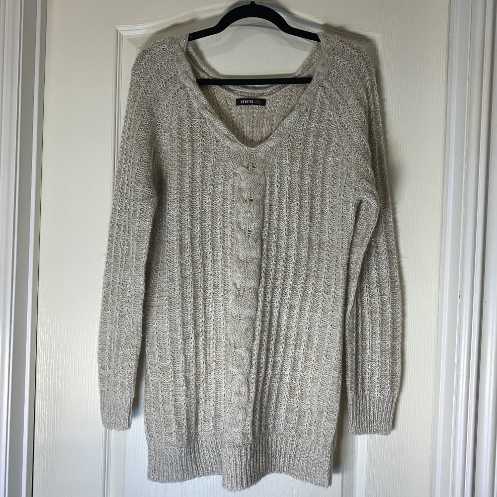 Devoted Luxury Apparel Long Metallic Knit Sweater – Medium‎